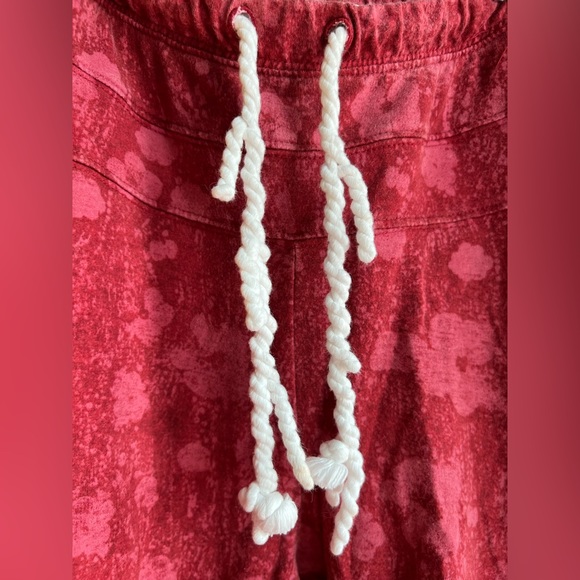 EUC Anthropologie sweats - Picture 4 of 5